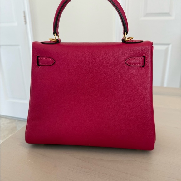 Hermes Kelly 25 in rose pop chèvre leather - Picture 2 of 12